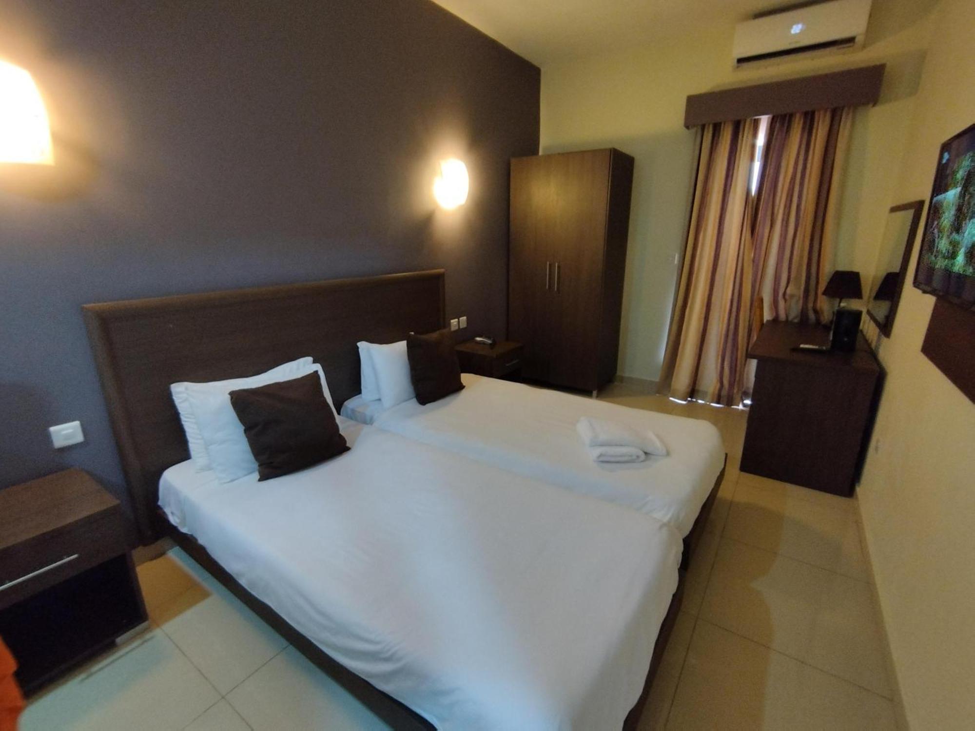 The Windsor Hotel Sliema Ngoại thất bức ảnh
