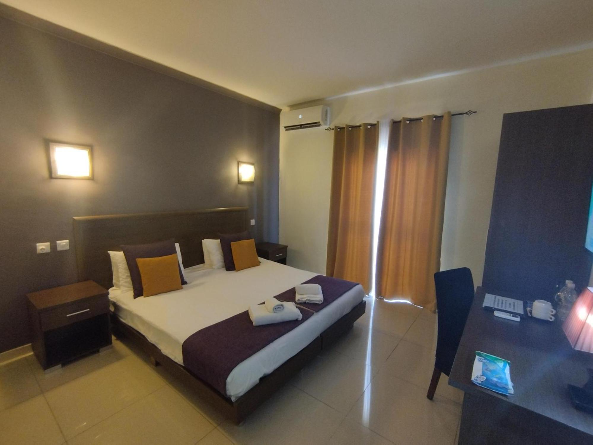 The Windsor Hotel Sliema Ngoại thất bức ảnh